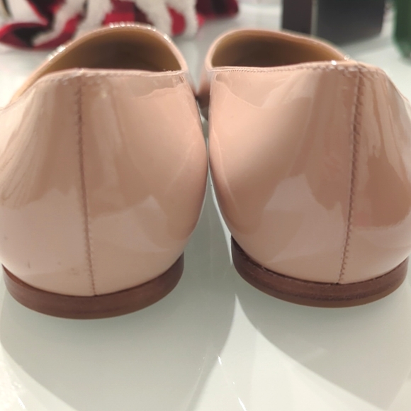NWOB Jimmy Choo Nude Patent Leather Flats - Picture 4 of 4